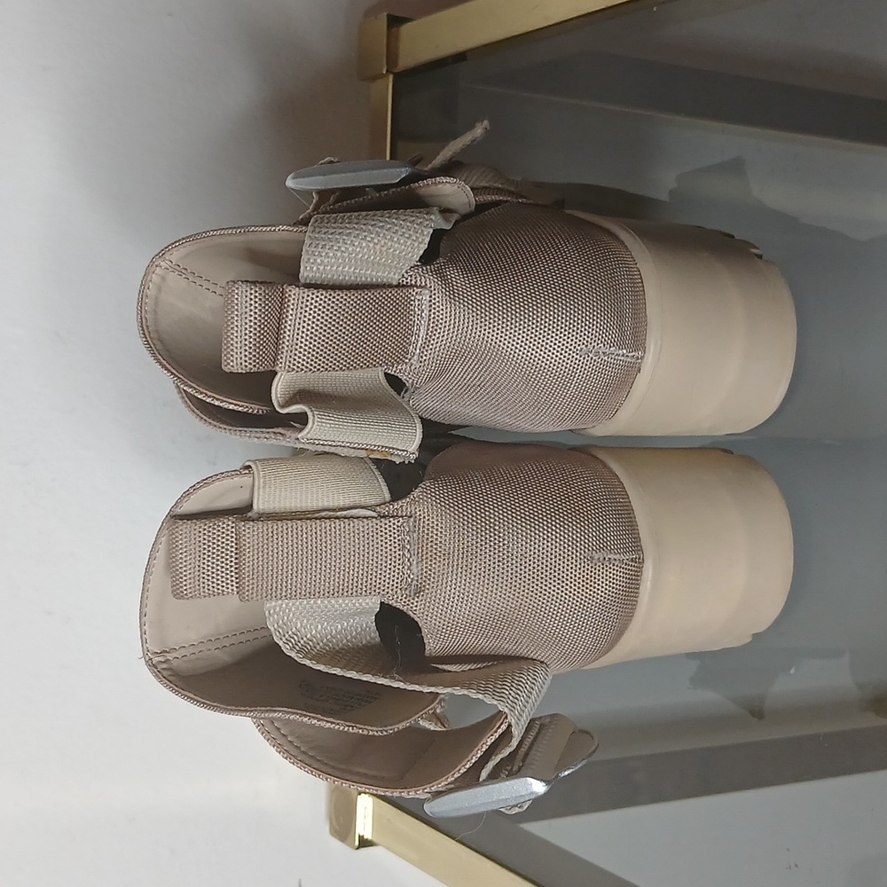 Steve madden beige Garden platform heeled boots size 6 - Picture 6 of 17